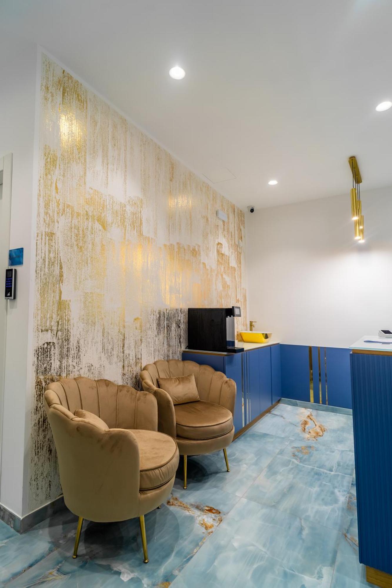 Suite 14 Scalea Luaran gambar