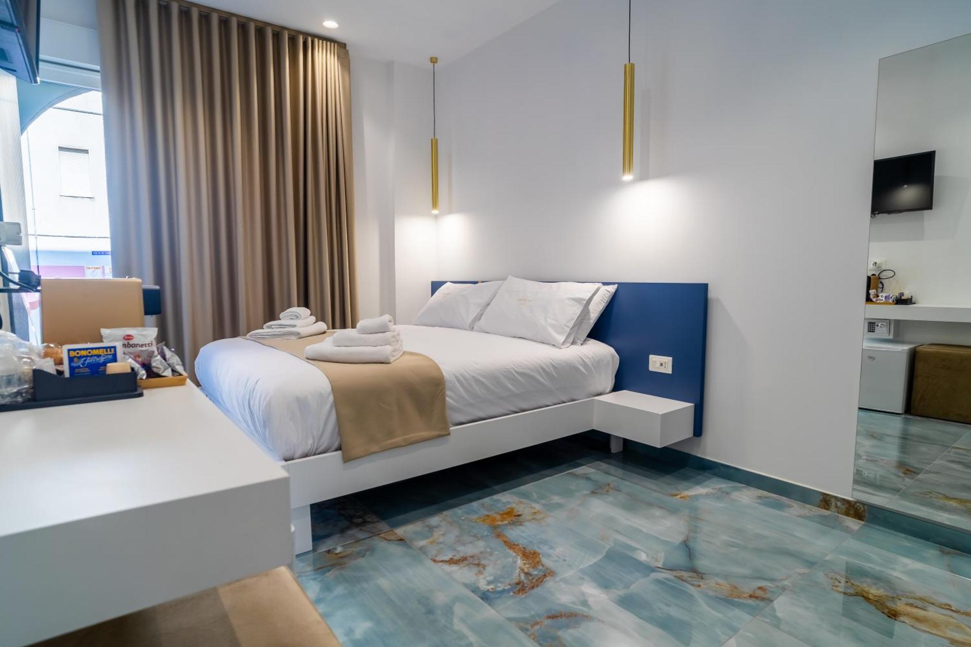 Suite 14 Scalea Luaran gambar