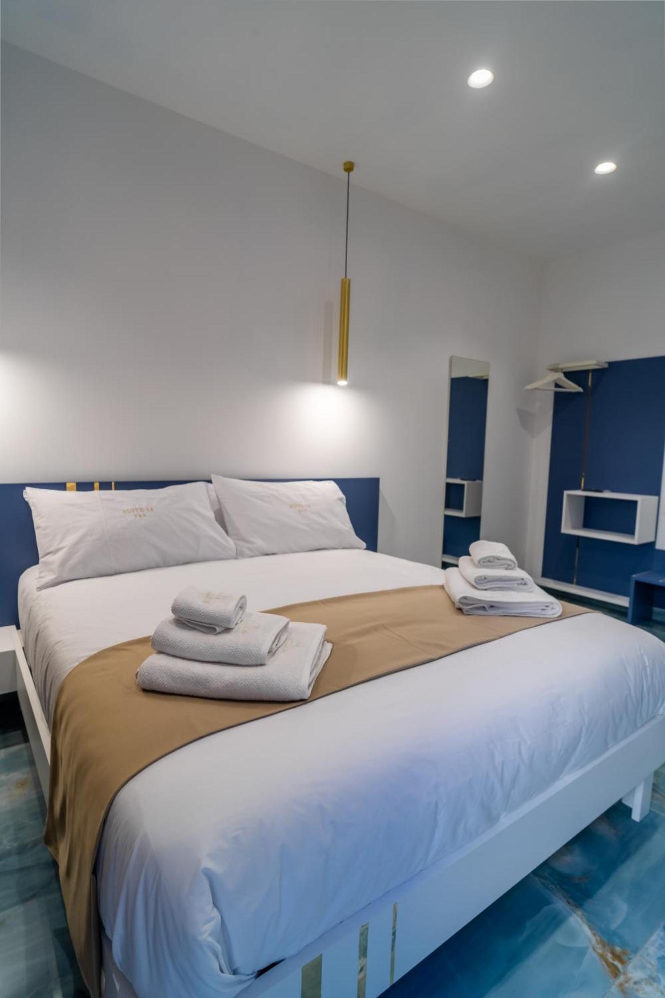 Suite 14 Scalea Luaran gambar