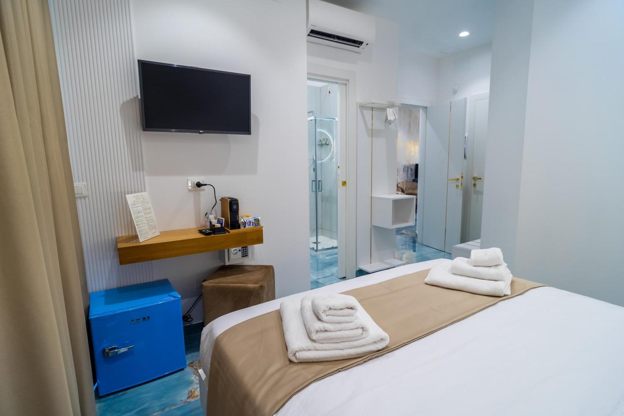 Suite 14 Scalea Luaran gambar